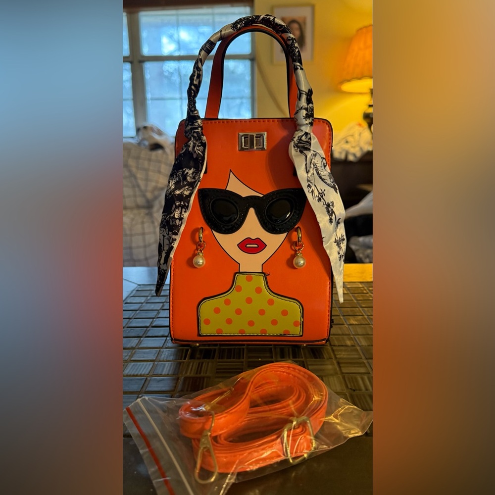 🥰 Boutique- Stylish Orange Novelty Handbag with Scarf Accent. NWOT